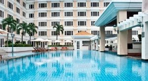 quy trình xây dựng bể bơi khách sạn